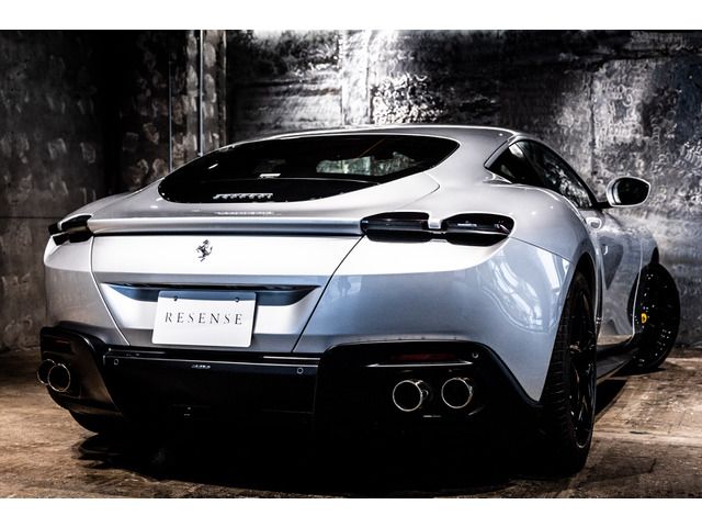 2021 Ferrari ROMA photo 3