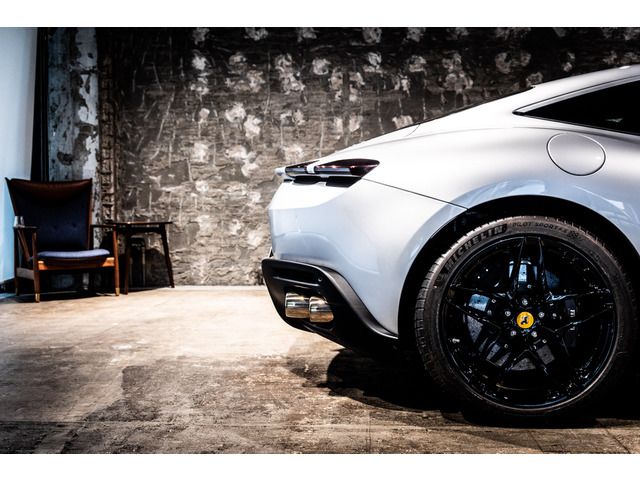 صورة مصغرة 25 لـ 2021 Ferrari ROMA