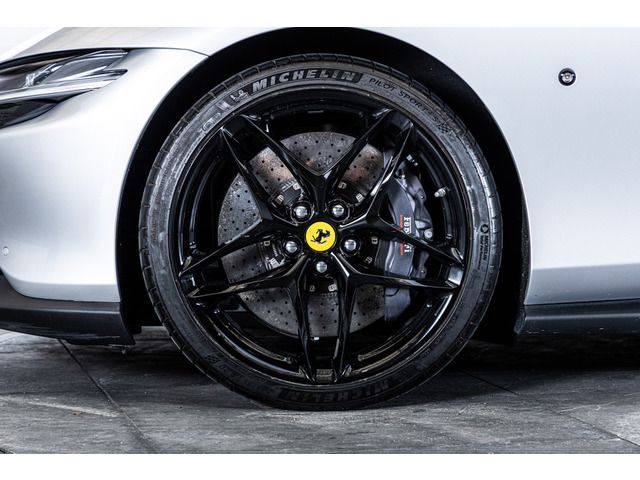 صورة مصغرة 45 لـ 2021 Ferrari ROMA