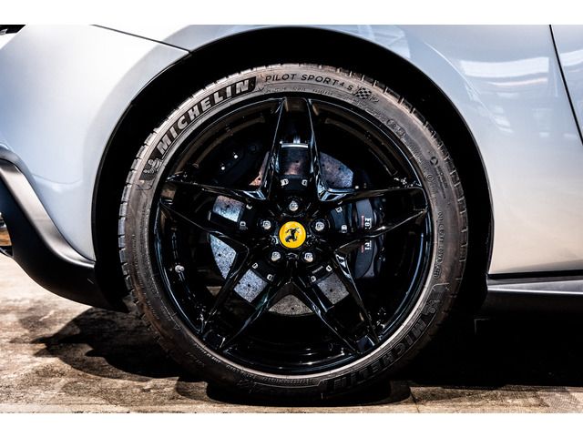 صورة مصغرة 20 لـ 2021 Ferrari ROMA