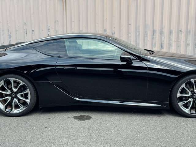 2018 Lexus LC — миниатюра 23