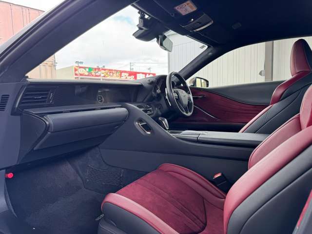 2018 Lexus LC — миниатюра 50