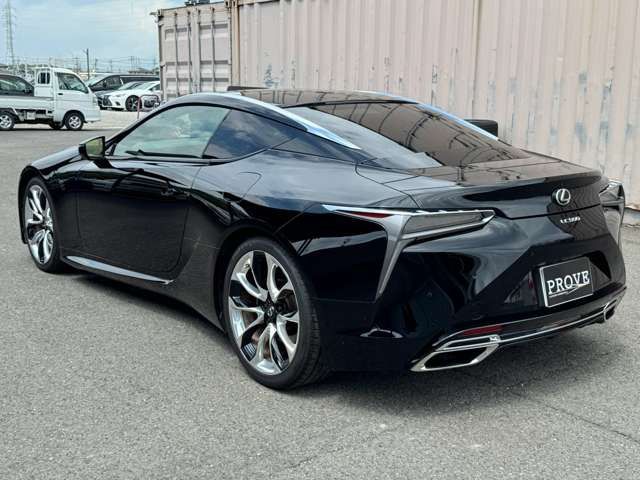 2018 Lexus LC — миниатюра 16