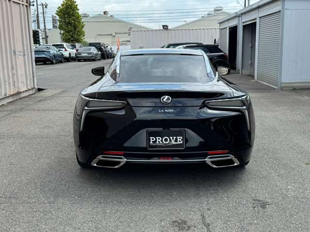 2018 Lexus LC — миниатюра 18