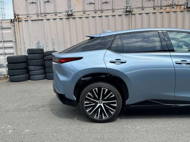 صورة مصغرة 24 لـ 2023 Lexus RZ