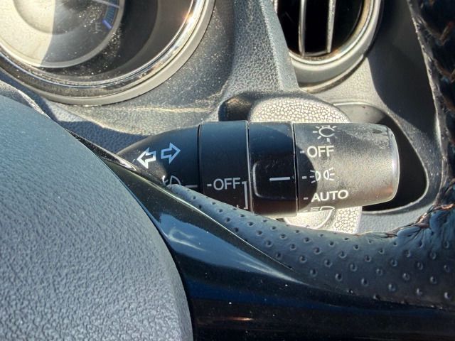 2011 Honda FIT SHUTTLE HYBRID — миниатюра 14