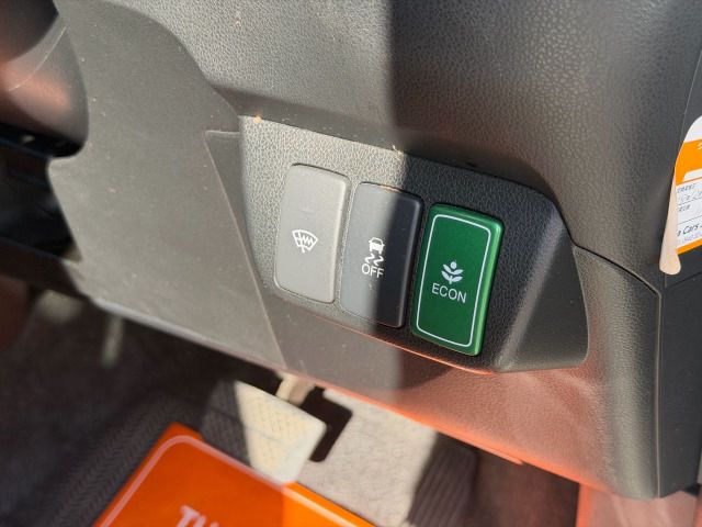 2011 Honda FIT SHUTTLE HYBRID — фото 9