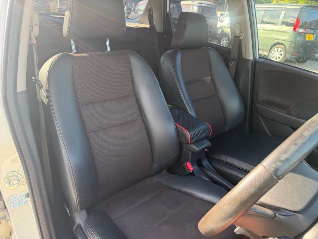 2011 Honda FIT SHUTTLE HYBRID — фото 7