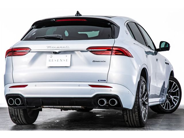 صورة 3 لـ 2023 Maserati GRECALE