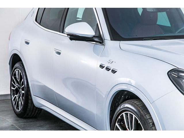 2023 Maserati GRECALE — миниатюра 21