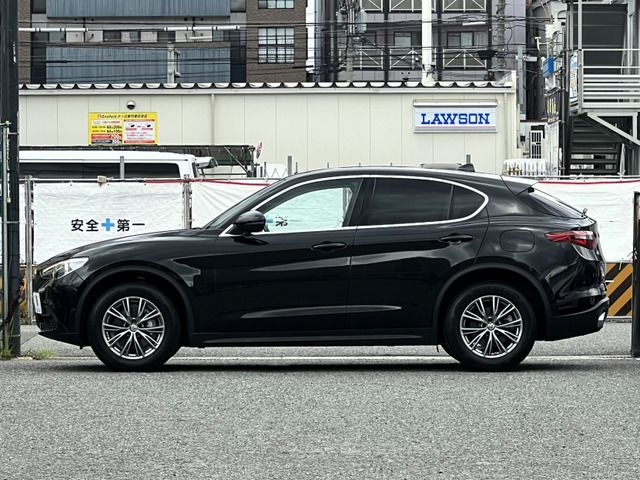 صورة 8 لـ 2018 ALFA Romeo STELVIO