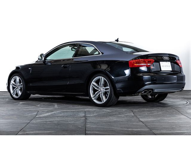2009 AUDI S5 — миниатюра 32