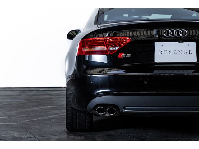 2009 AUDI S5 — миниатюра 36