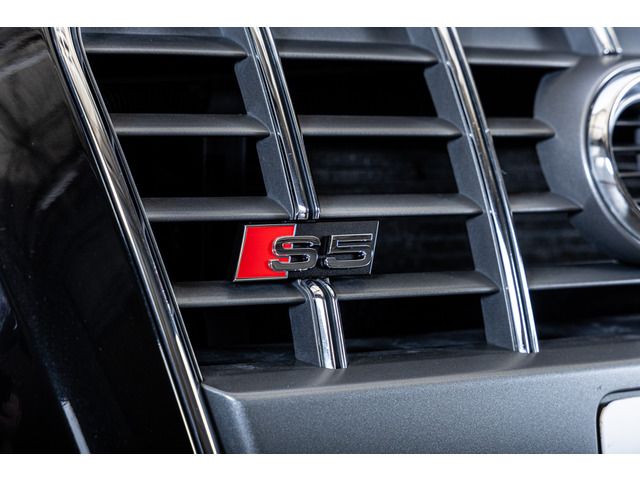 2009 AUDI S5 — миниатюра 20