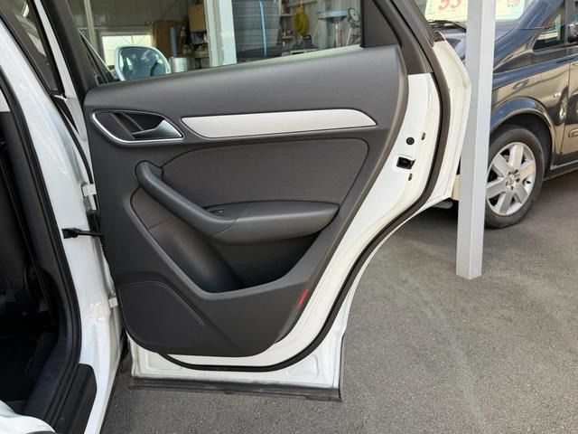 صورة مصغرة 48 لـ 2012 AUDI Q3