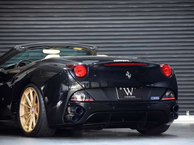 2009 Ferrari CALIFORNIA — миниатюра 35