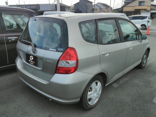 2003 Honda FIT 照片 2