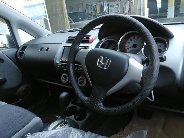 2005 Honda FIT 照片 3