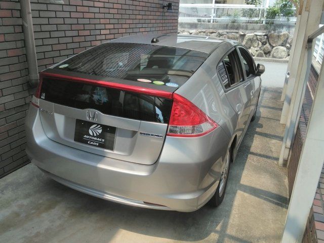 2009 Honda INSIGHT 照片 2