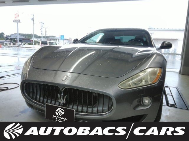 2010 Maserati GRAN TURISMO 照片 1
