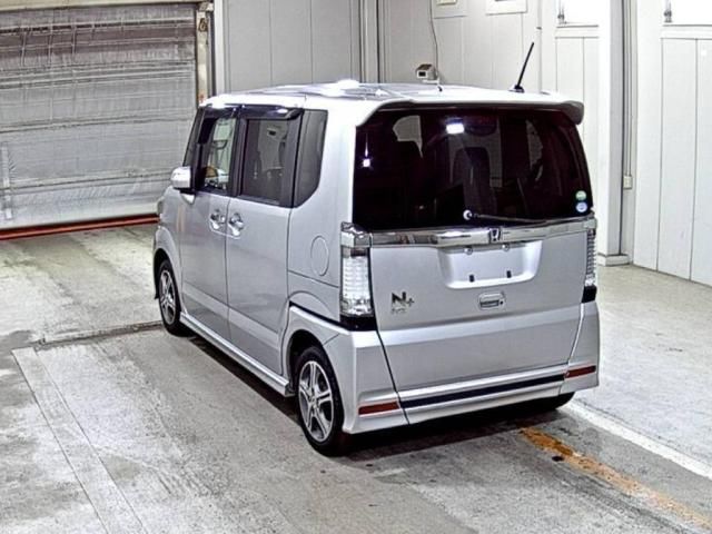 2012 Honda N-BOX+ 缩略图 2