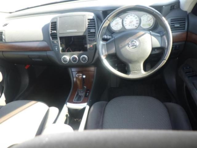 2006 Nissan BLUEBIRD thumbnail 3