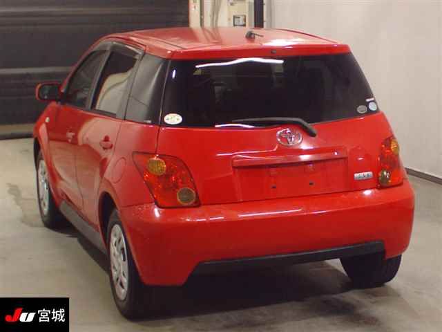 صورة مصغرة 2 لـ 2004 Toyota IST