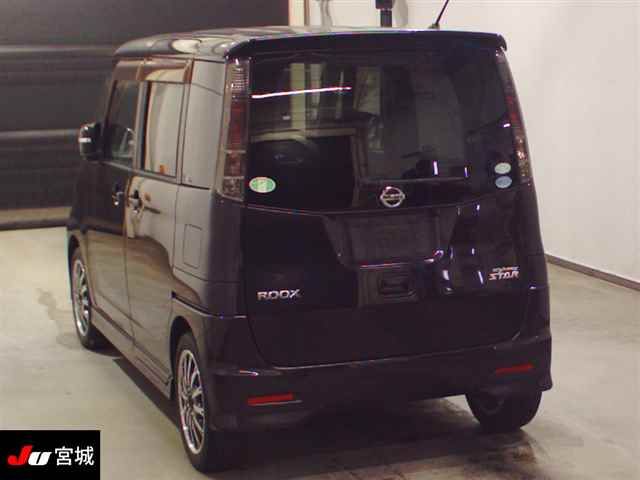 2010 Nissan ROOX — миниатюра 2