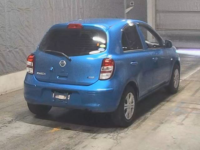 2011 Nissan MARCH — миниатюра 2