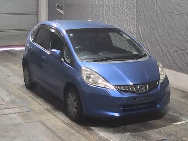 2012 Honda FIT — миниатюра 6