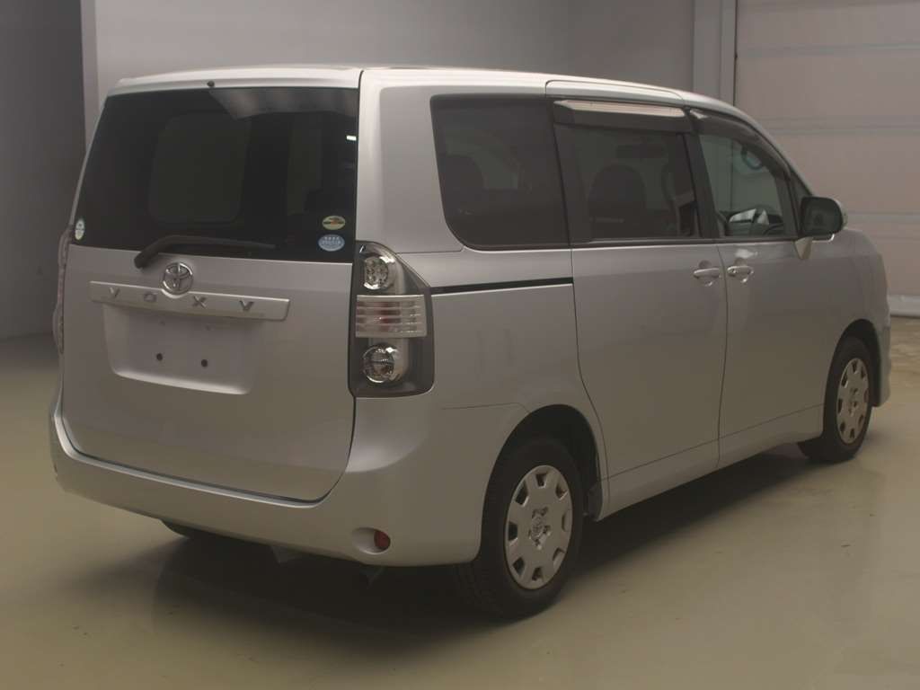 2009 Toyota VOXY thumbnail 2