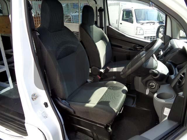 2023 Nissan NV200VANETTE WAGON 照片 5