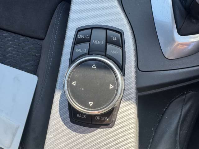 صورة مصغرة 29 لـ 2015 BMW 3 SERIES