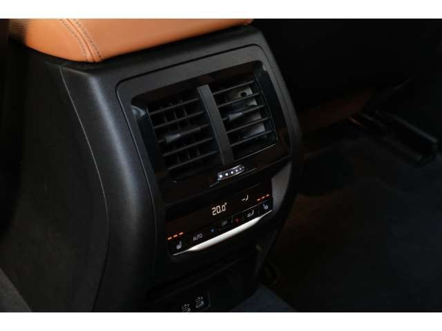 2023 BMW X3 缩略图 19