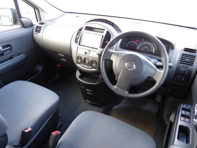 2007 Nissan LAFESTA — миниатюра 16