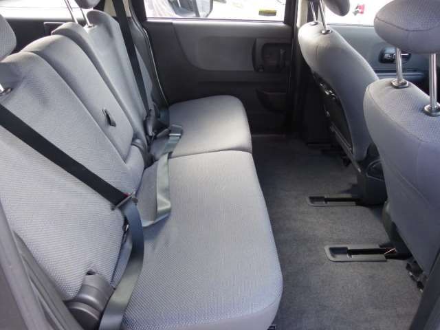 2007 Nissan LAFESTA — миниатюра 25