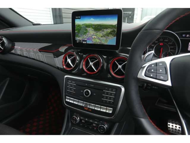 2017 Mercedes-BENZ GLA-CLASS AMG 缩略图 11