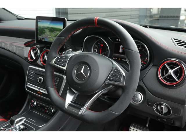 2017 Mercedes-BENZ GLA-CLASS AMG 缩略图 10