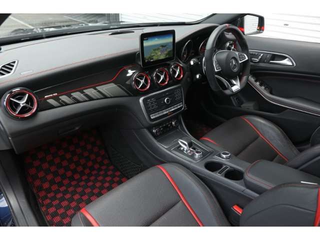 2017 Mercedes-BENZ GLA-CLASS AMG 缩略图 8