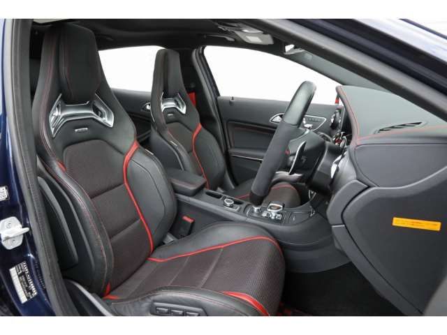 2017 Mercedes-BENZ GLA-CLASS AMG 缩略图 7