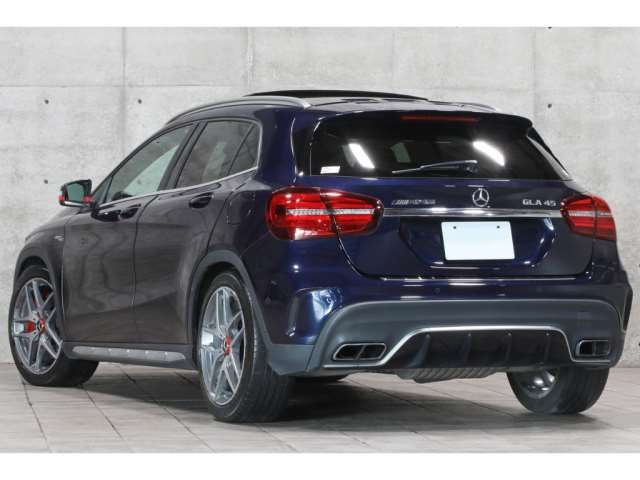 2017 Mercedes-BENZ GLA-CLASS AMG 缩略图 5