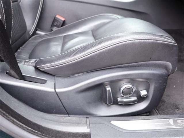 صورة مصغرة 33 لـ 2016 Jaguar XF