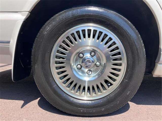 1994 Nissan CIMA — миниатюра 17