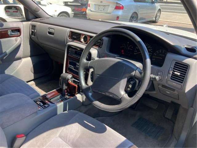 1994 Nissan CIMA — миниатюра 25