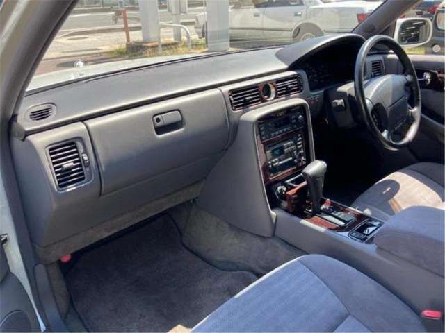 1994 Nissan CIMA — миниатюра 27