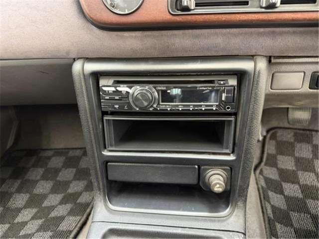 1990 Nissan LAUREL 照片 9
