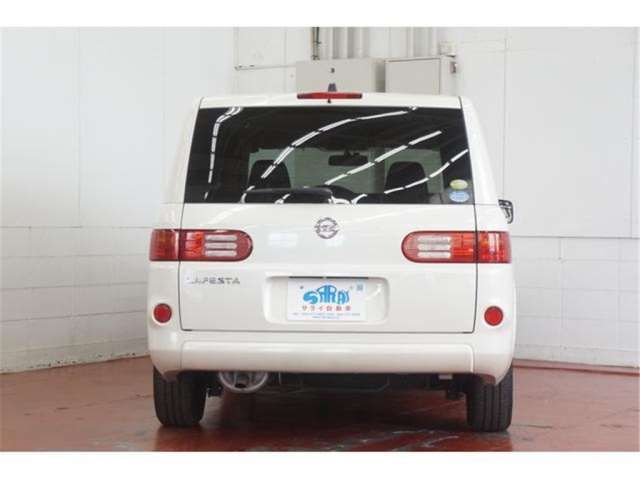 صورة 6 لـ 2011 Nissan LAFESTA