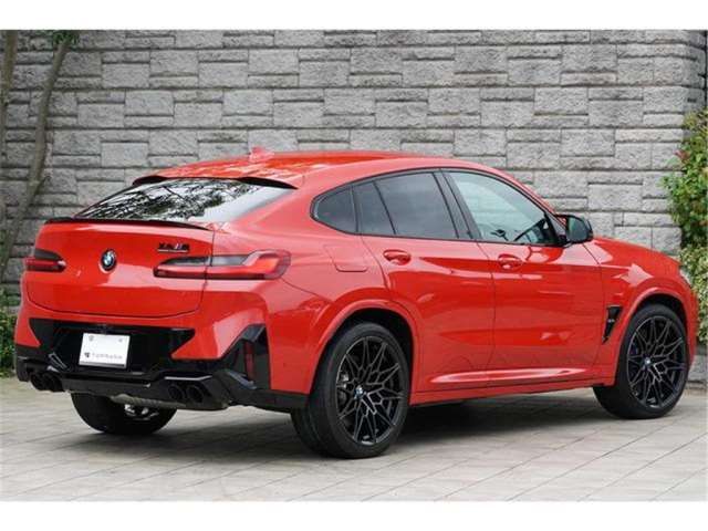 2023 BMW X4 M photo 2