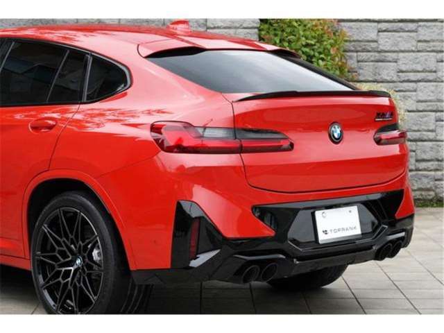 2023 BMW X4 M 缩略图 23
