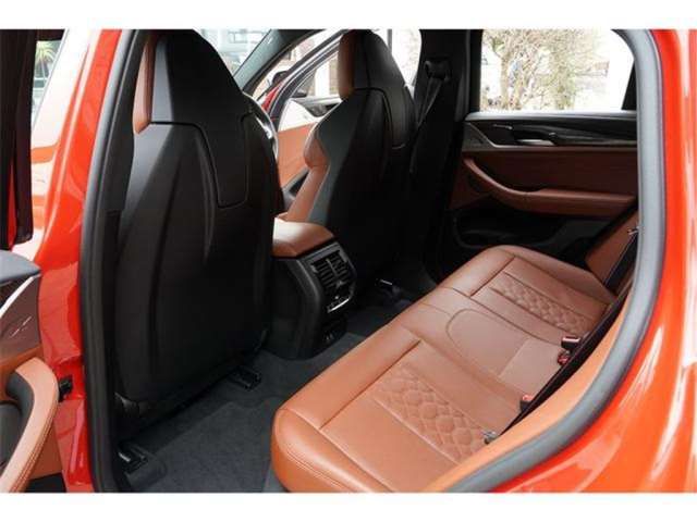 2023 BMW X4 M 缩略图 39